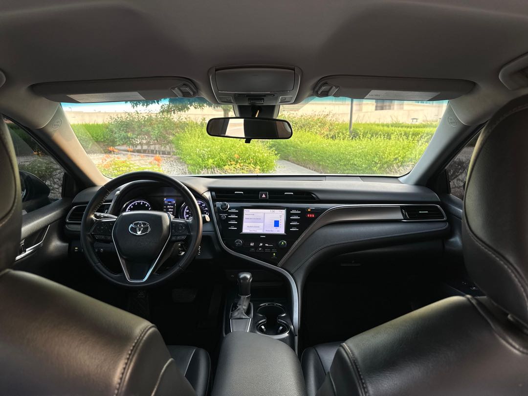 Car Image 2020 TOYOTA CAMRY SE