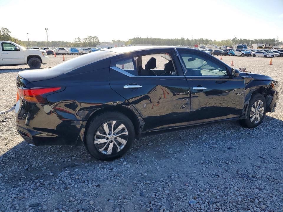Car Image 2020 NISSAN ALTIMA