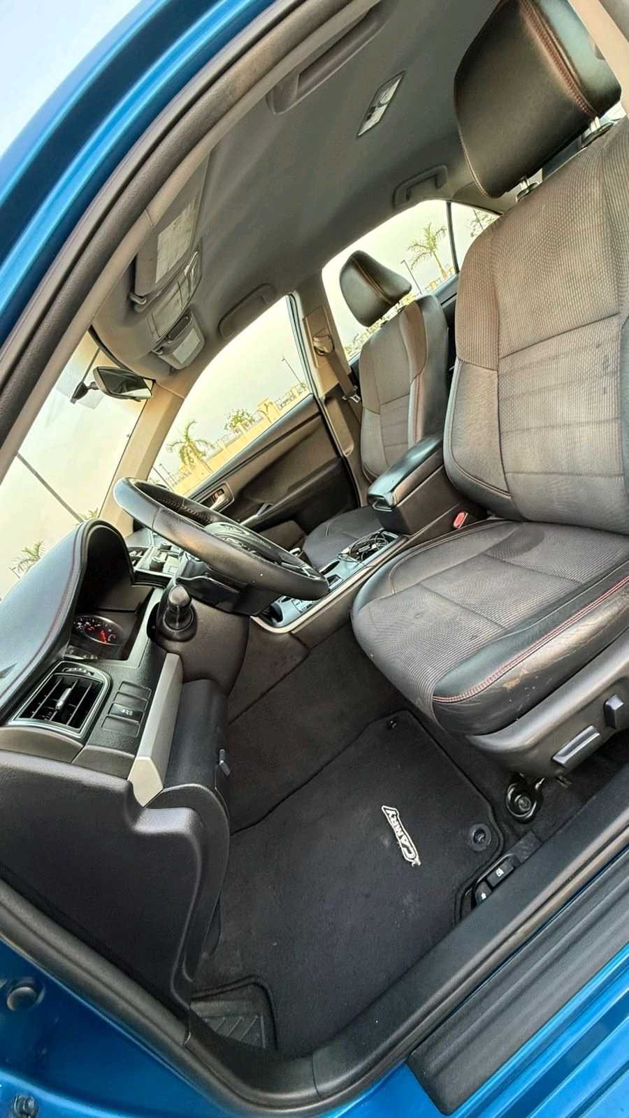 Car Image 2017 TOYOTA CAMRY SE