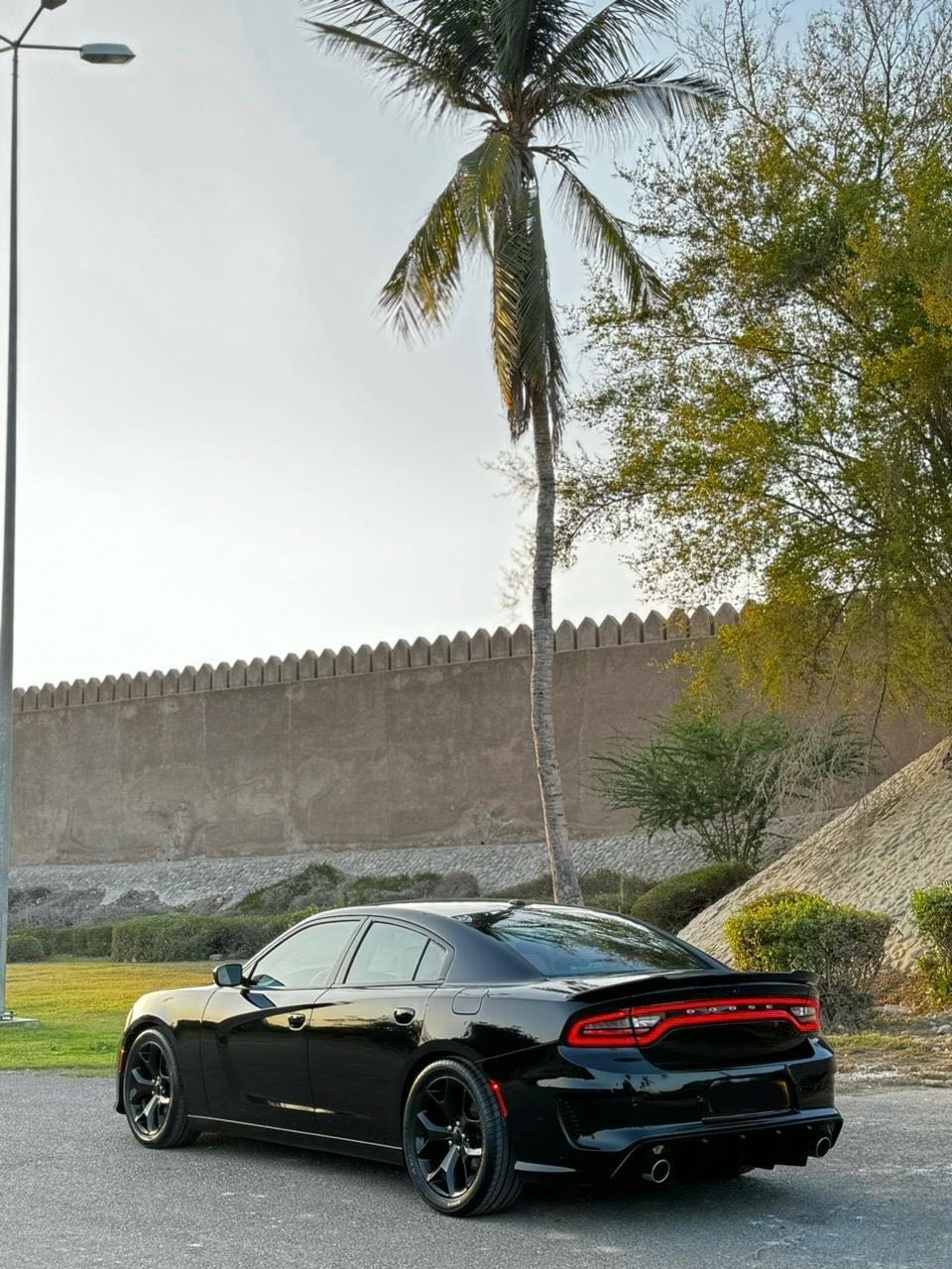 Car Image 2019 DODGE CHARGER SXT