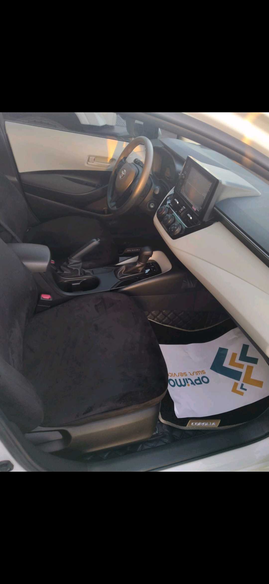 TOYOTA COROLLA 2026