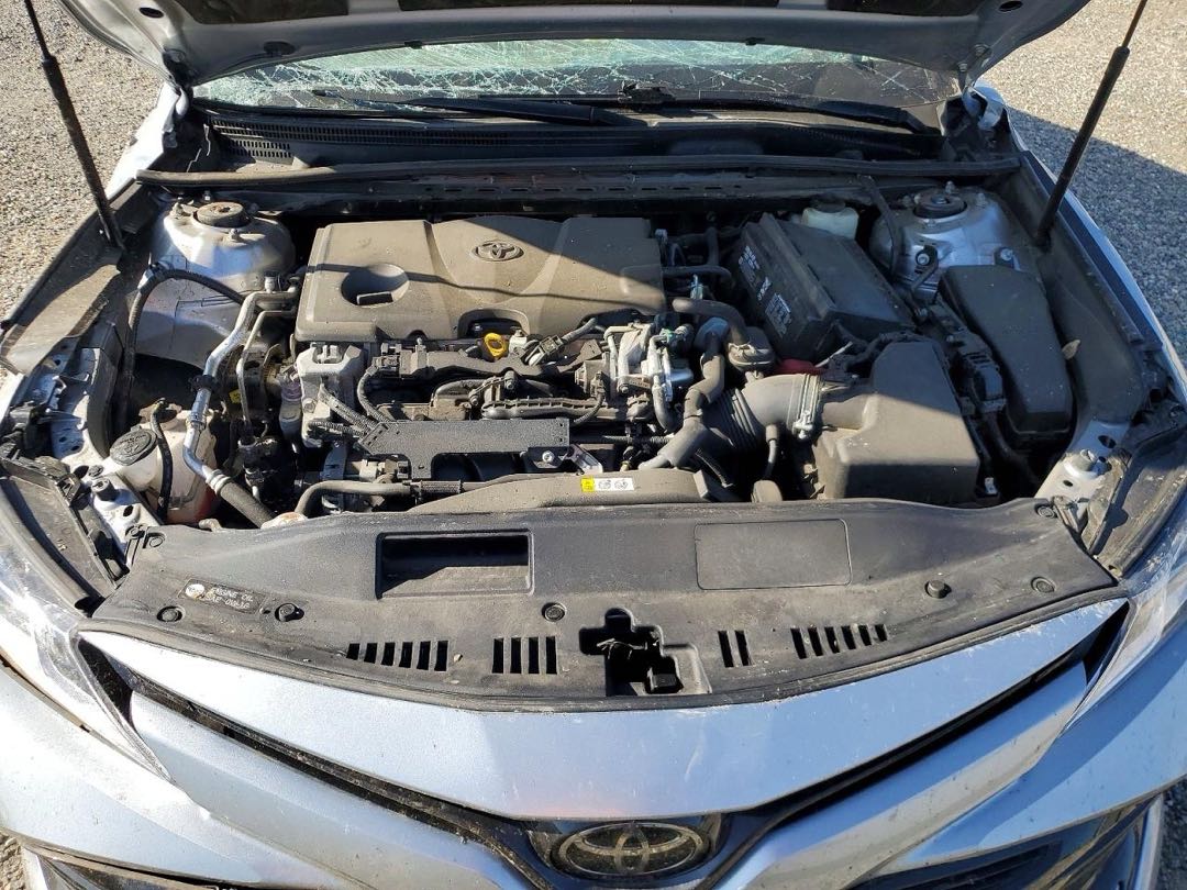 Car Image 2018 TOYOTA CAMRY