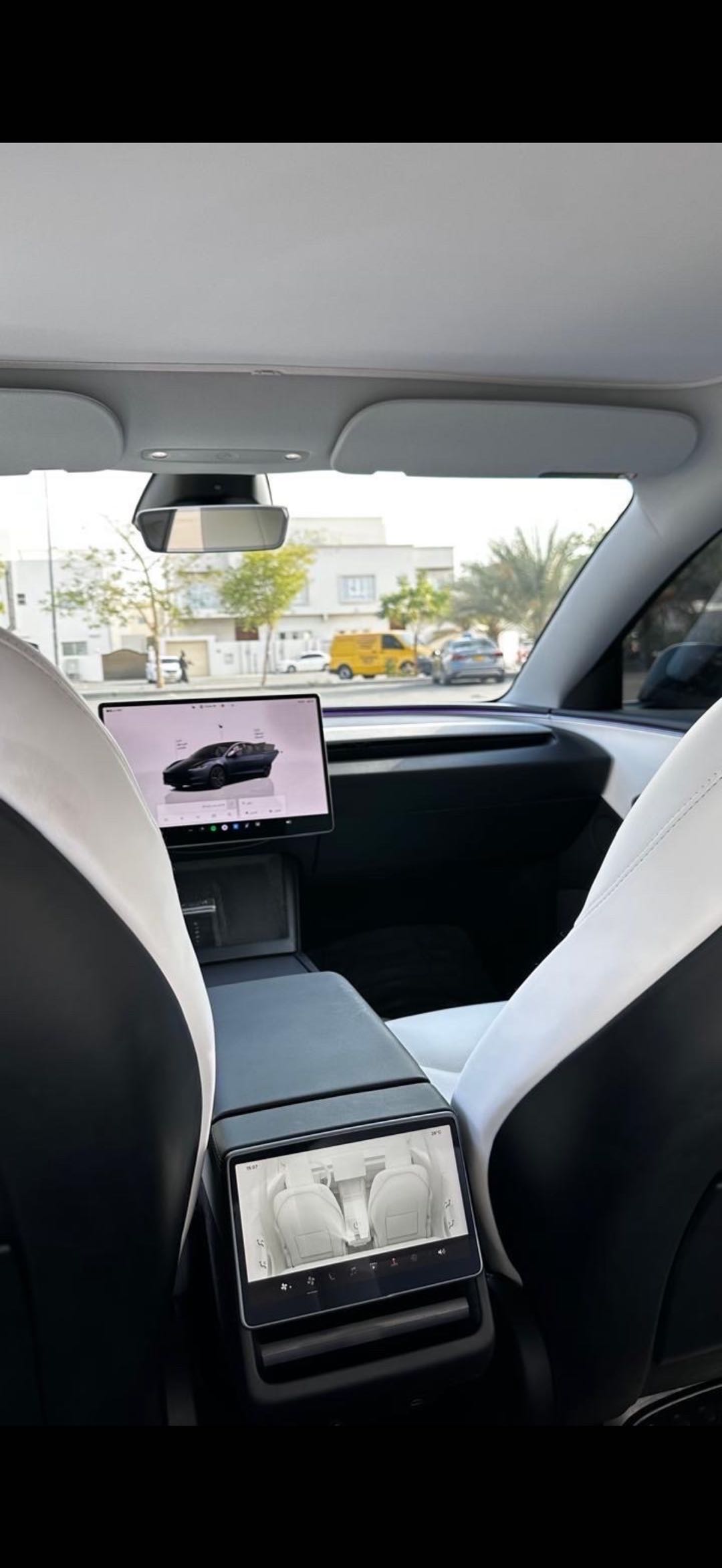 TESLA Model 3 2025