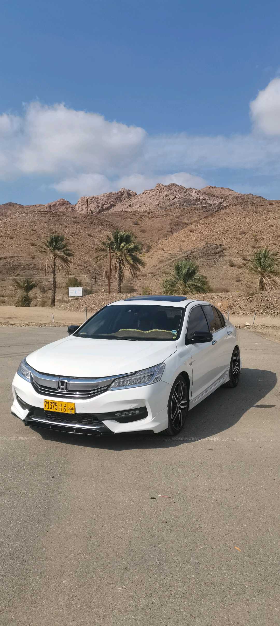 Car Image 2017 HONDA ACCORD TOURING