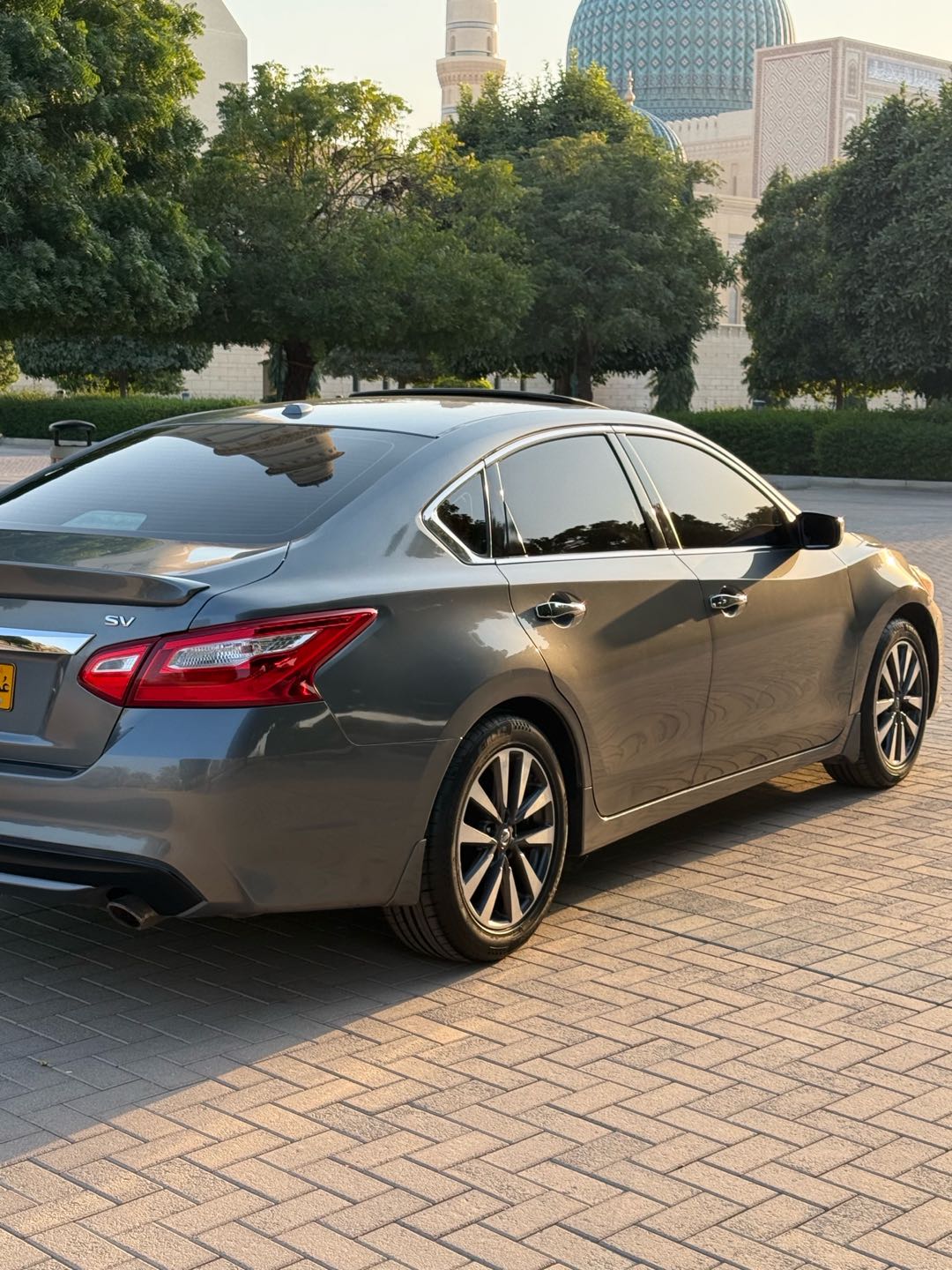 Car Image 2017 NISSAN ALTIMA SV