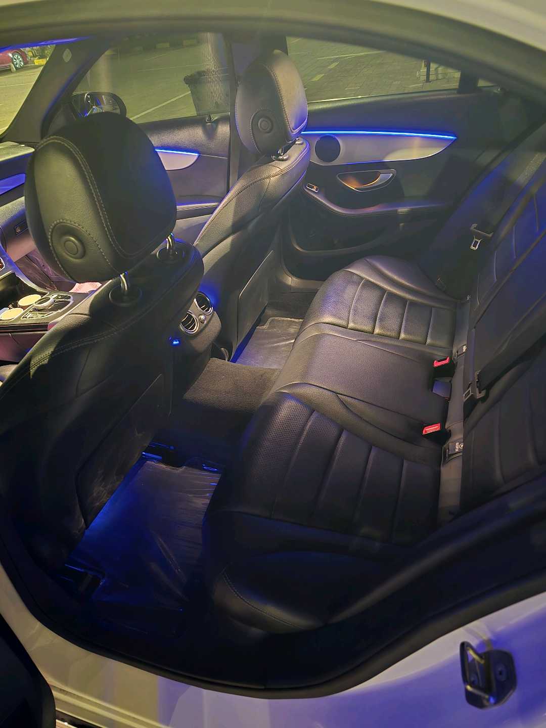 Car Image 2019 MERCEDES C Class 300