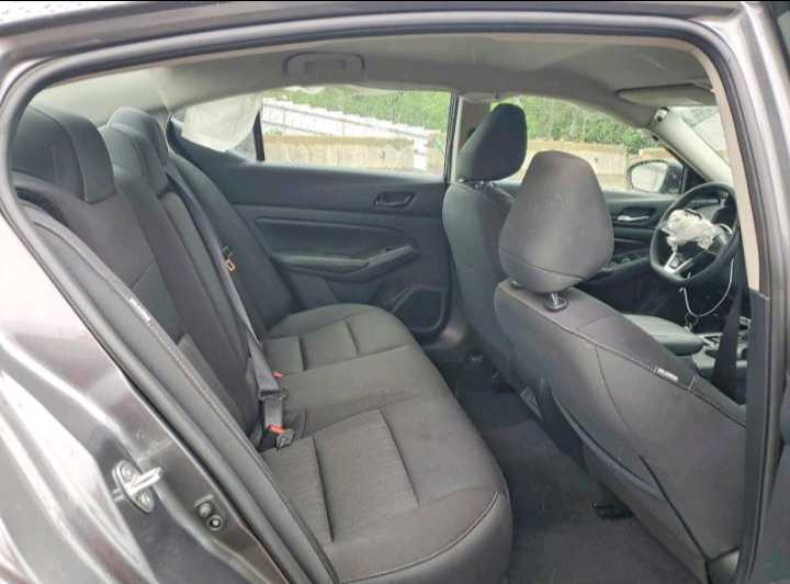 Car Image 2025 NISSAN ALTIMA