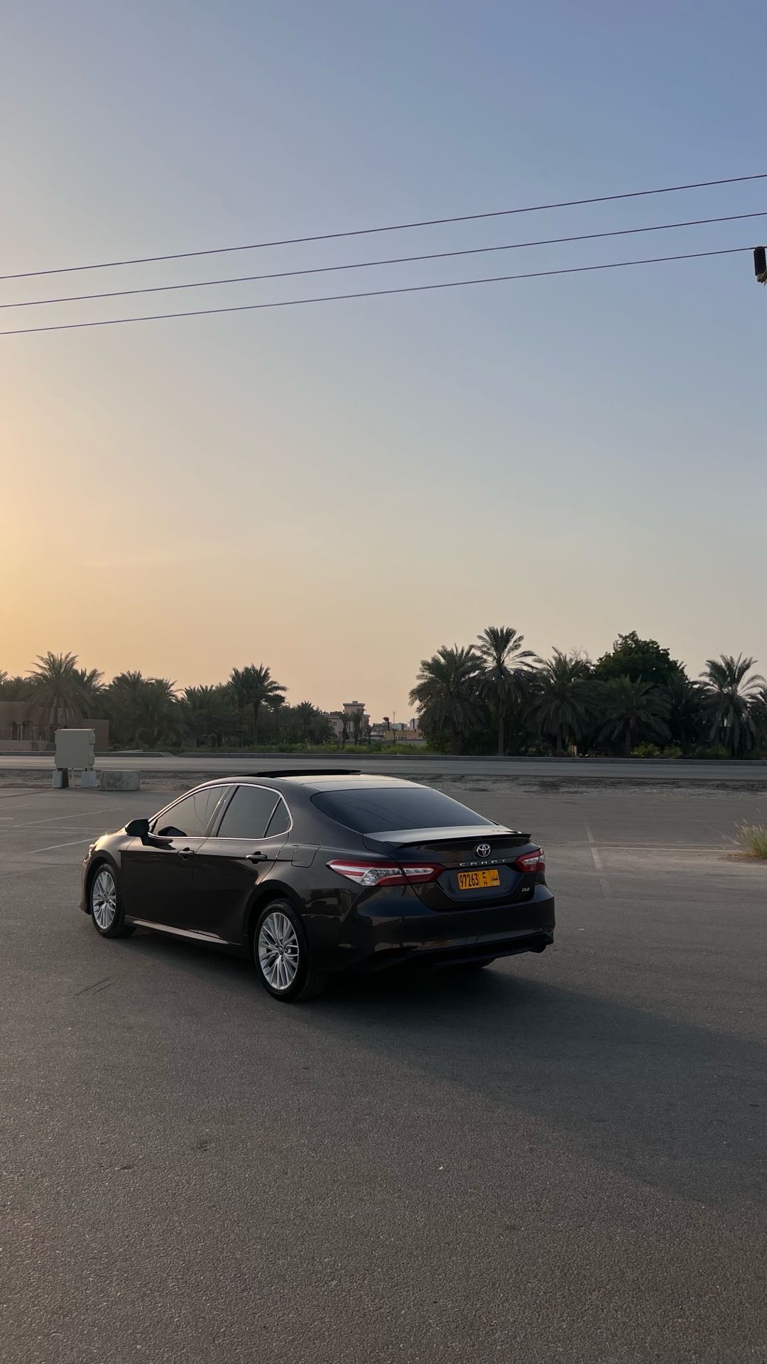 Car Image 2018 TOYOTA CAMRY XLE