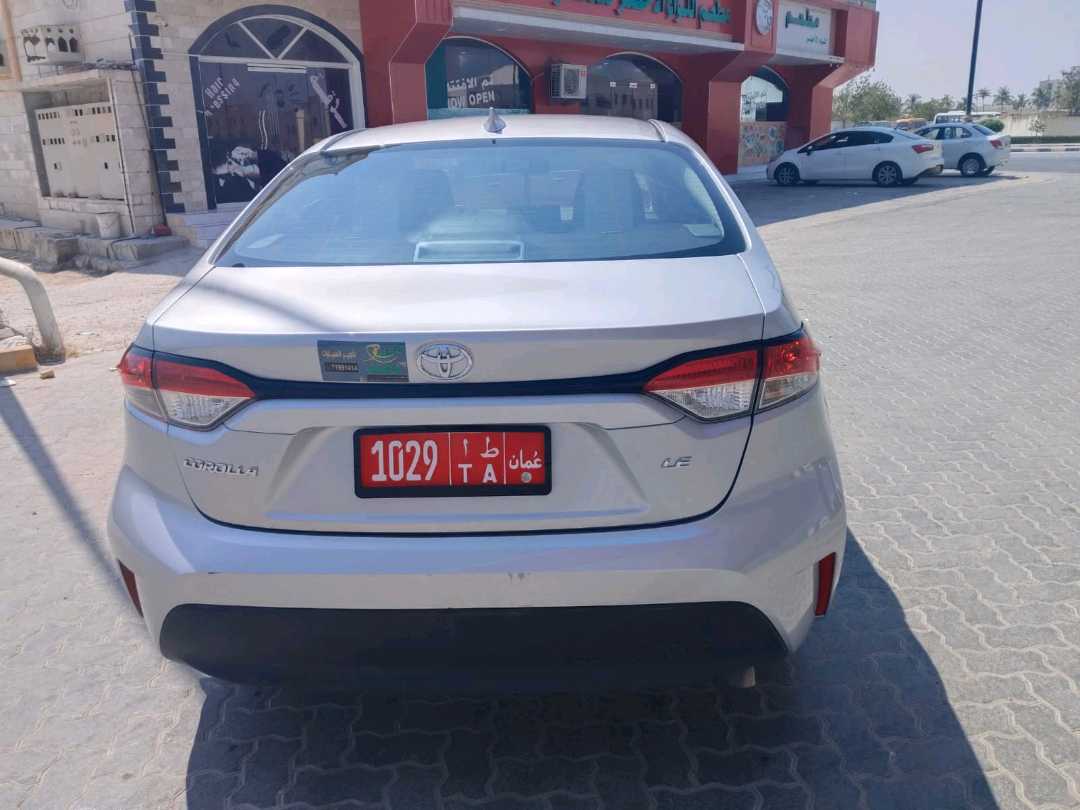 TOYOTA COROLLA 2025