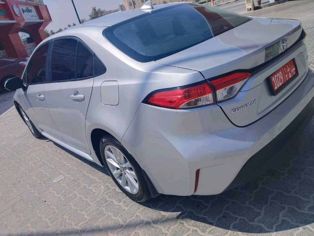 TOYOTA COROLLA 2025