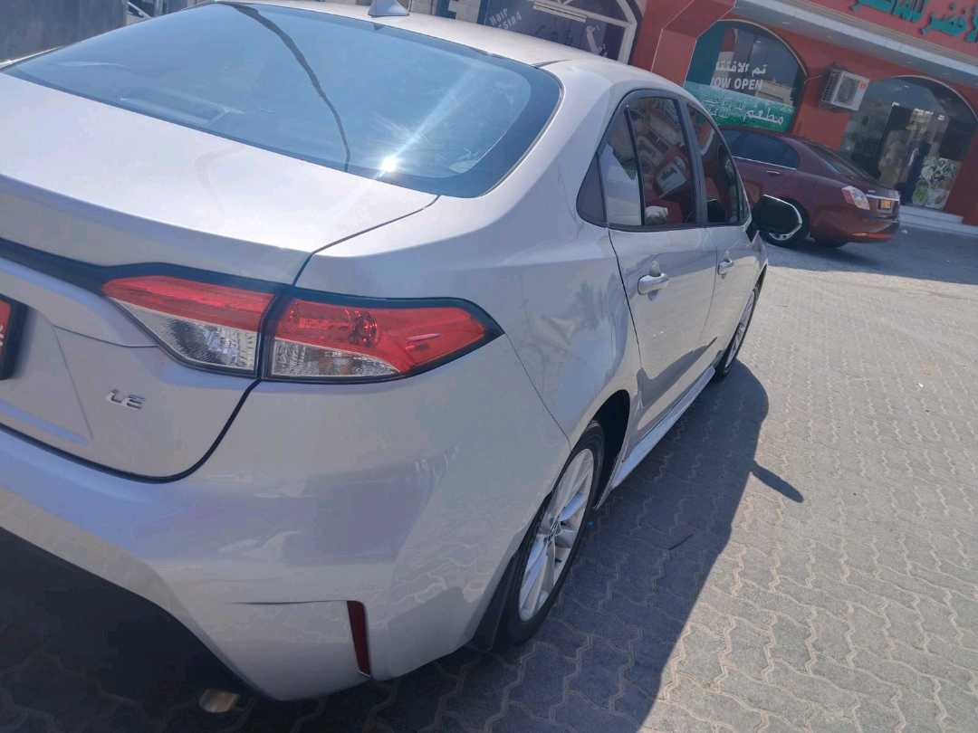 TOYOTA COROLLA 2025