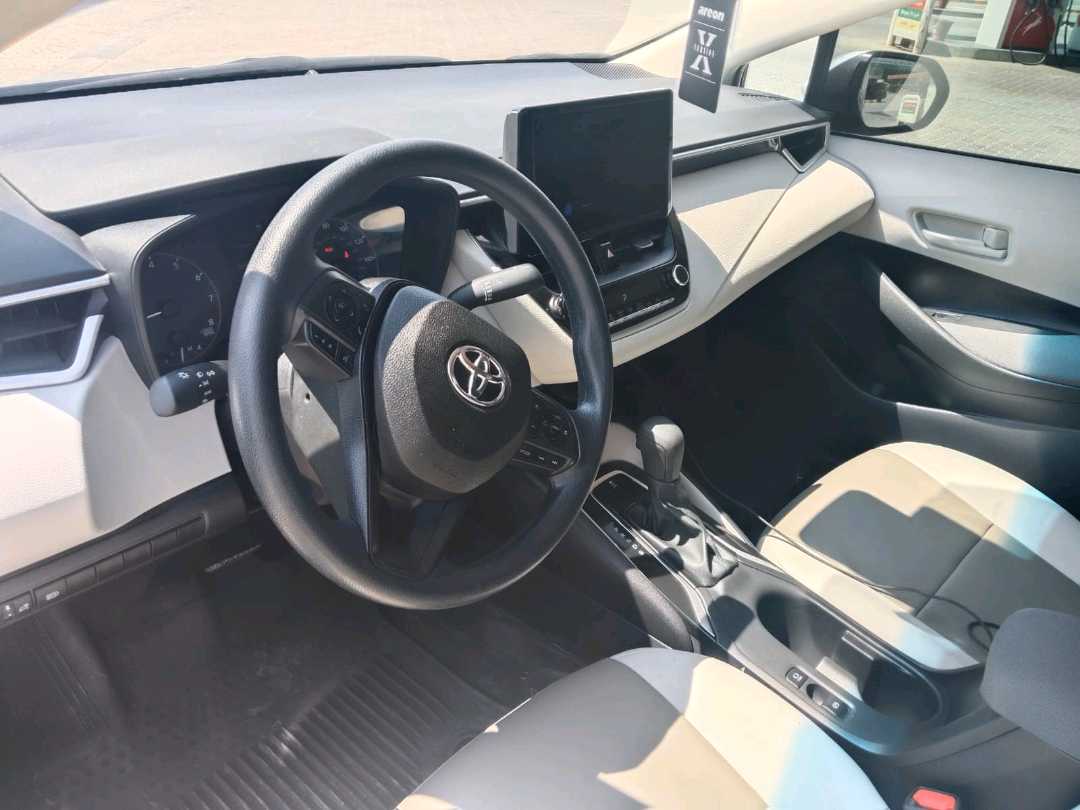 TOYOTA COROLLA 2025