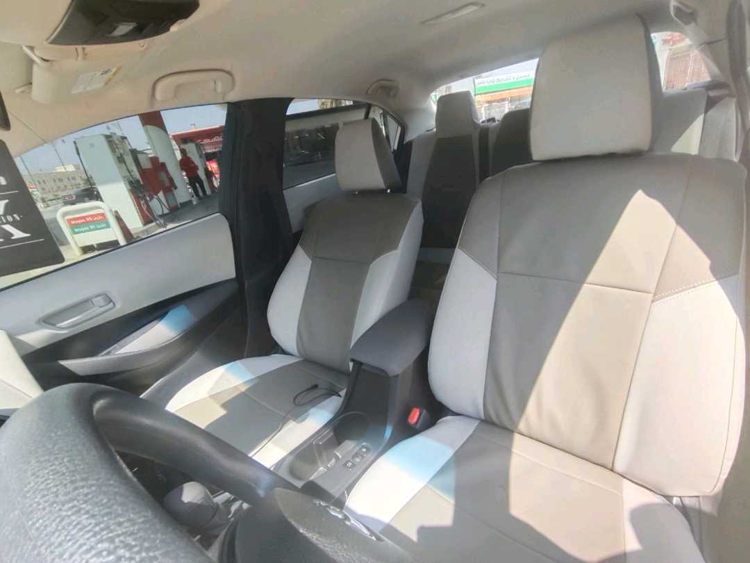 TOYOTA COROLLA 2025
