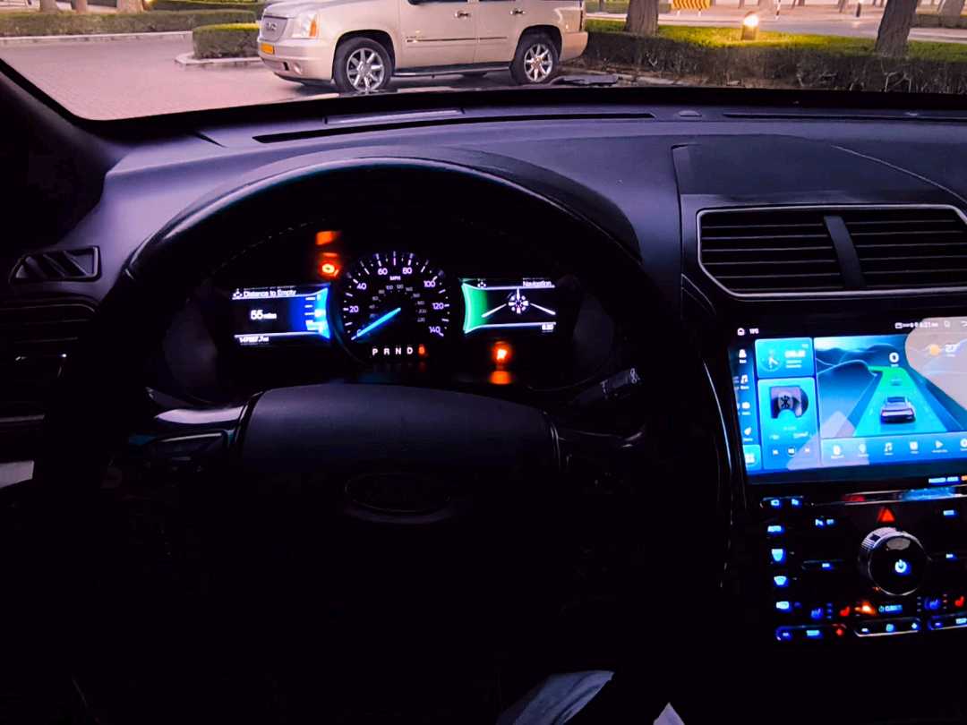FORD EXPLORER 2020