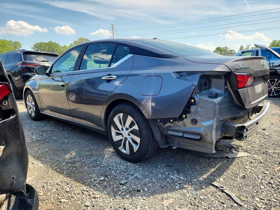 Car Image 2019 NISSAN ALTIMA