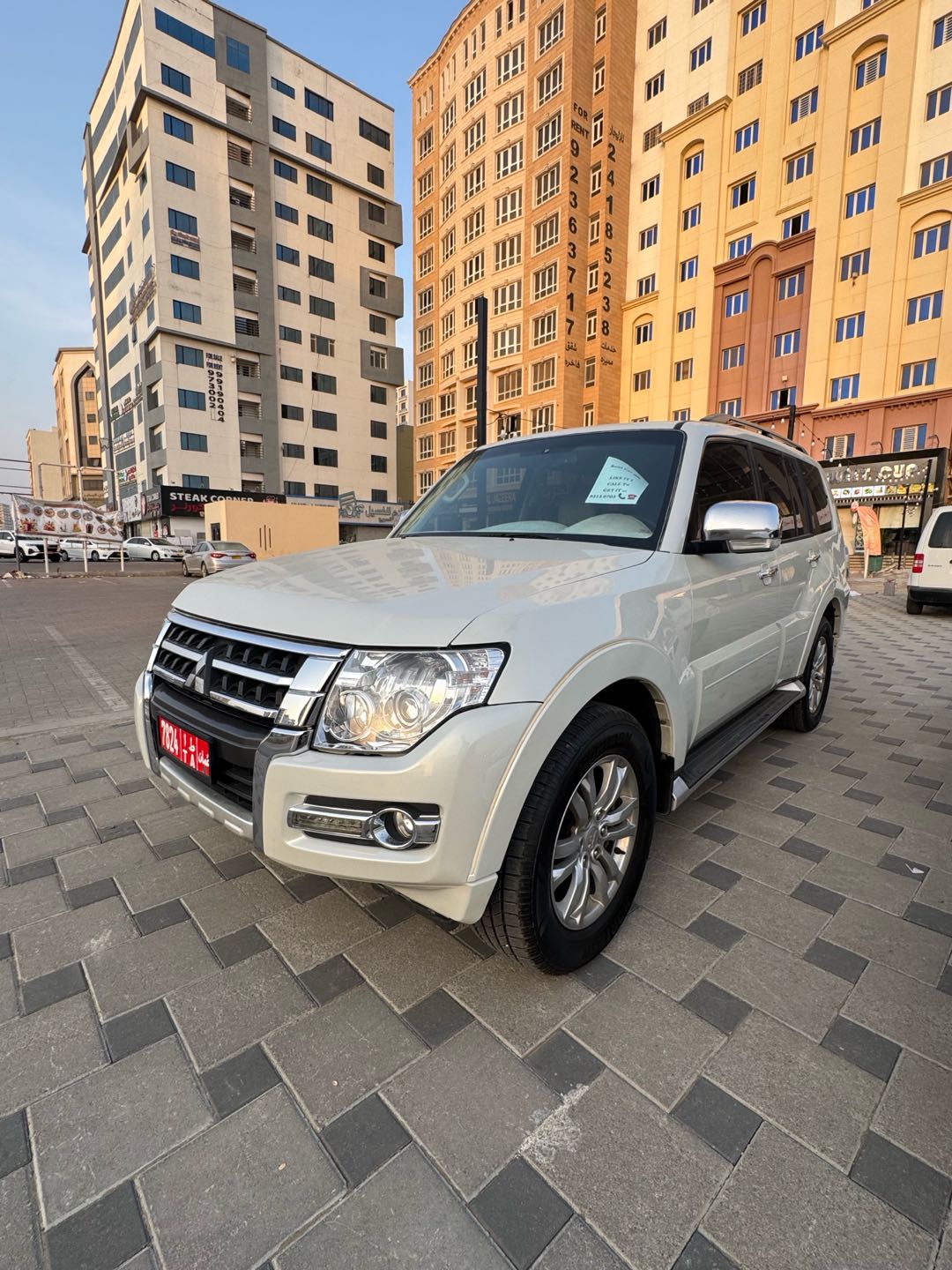 MITSUBISHI PAJERO 2020