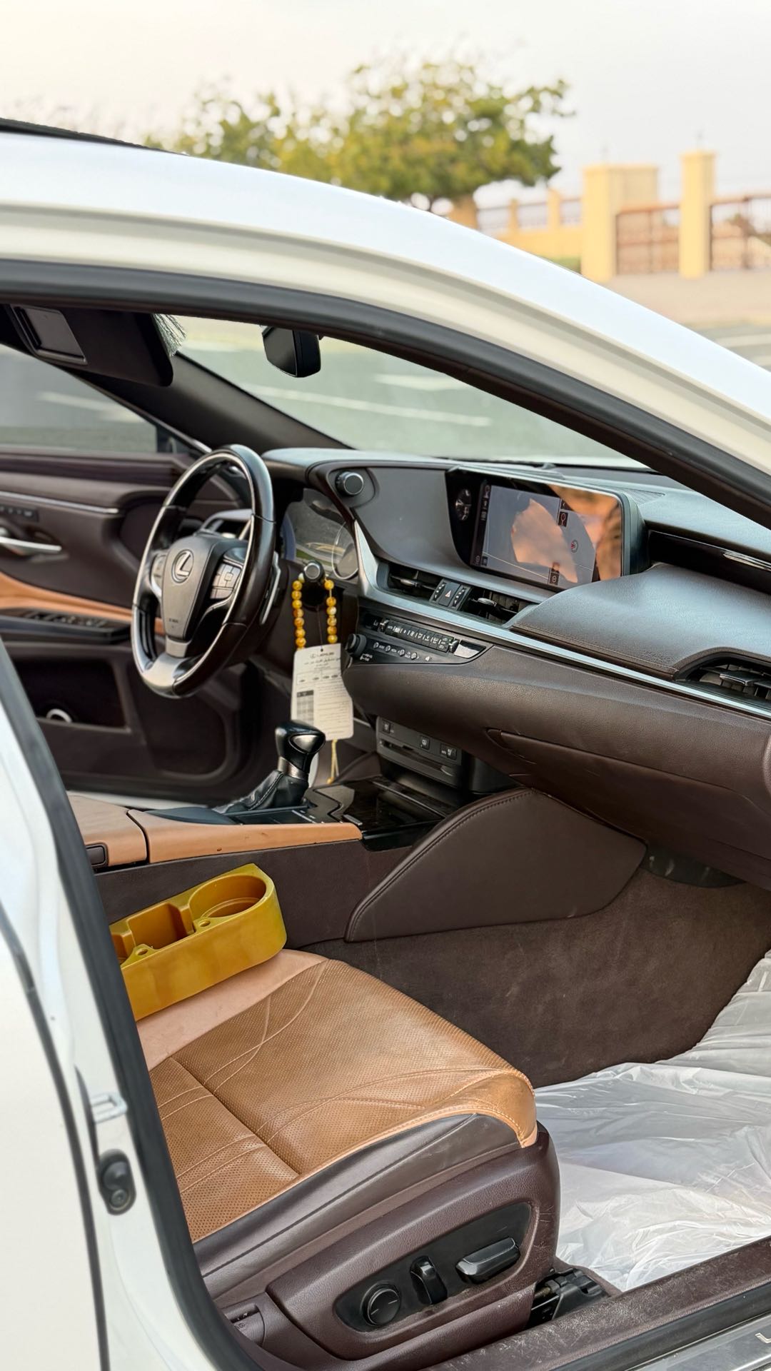 Car Image 2020 LEXUS ES 350