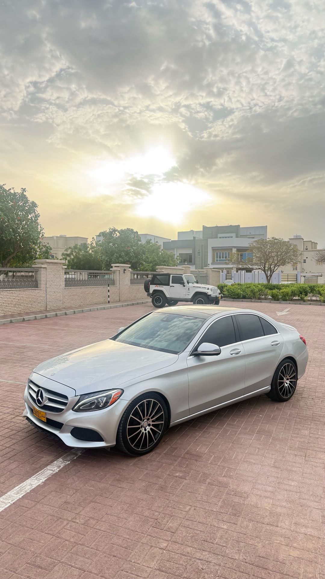 Car Image 2017 MERCEDES C Class 300