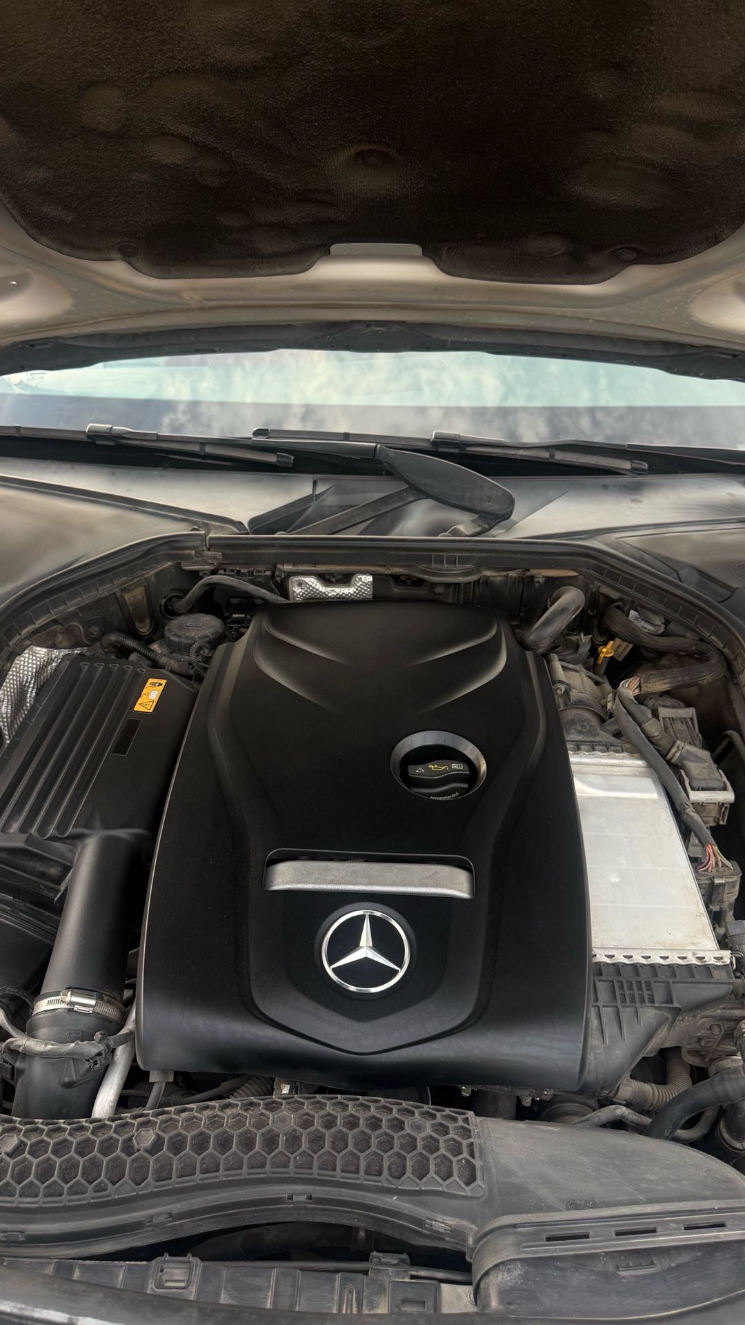 Car Image 2017 MERCEDES C Class 300