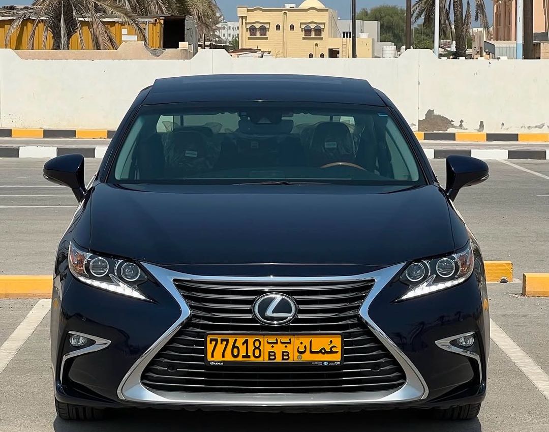 Car Image 2016 LEXUS ES 350