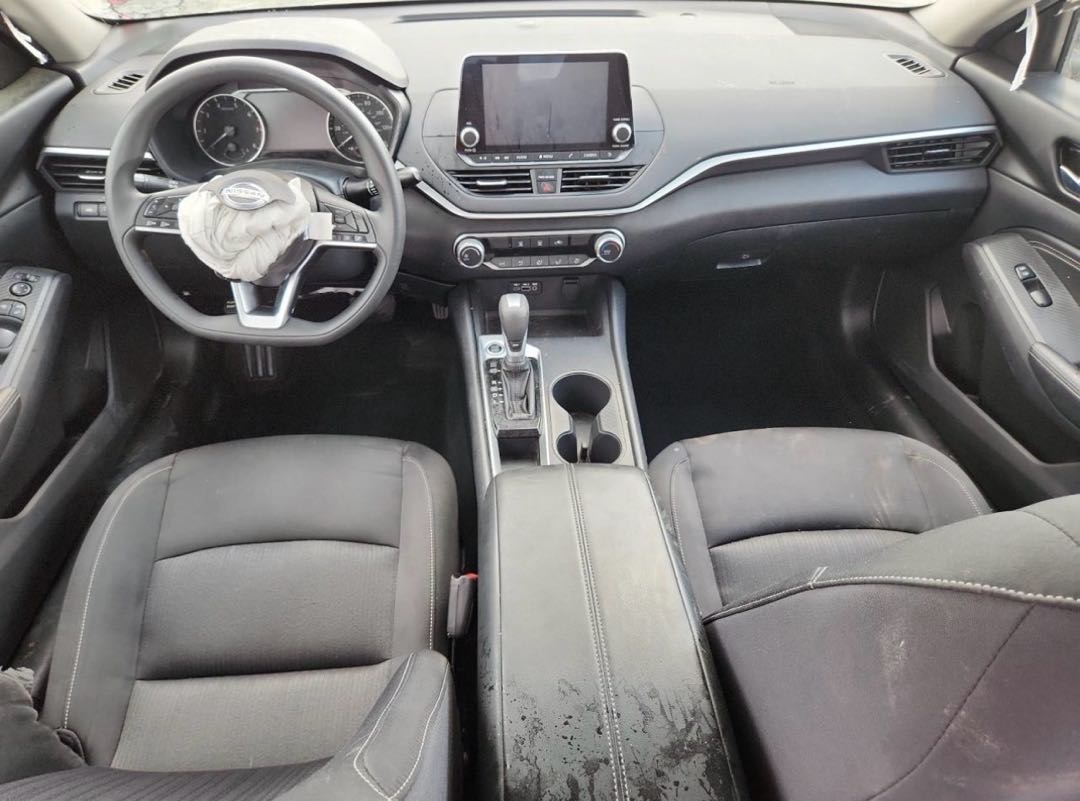 Car Image 2019 NISSAN ALTIMA