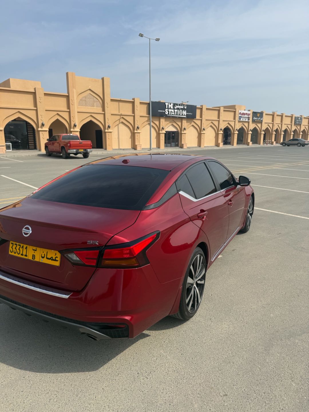 Car Image 2019 NISSAN ALTIMA SR