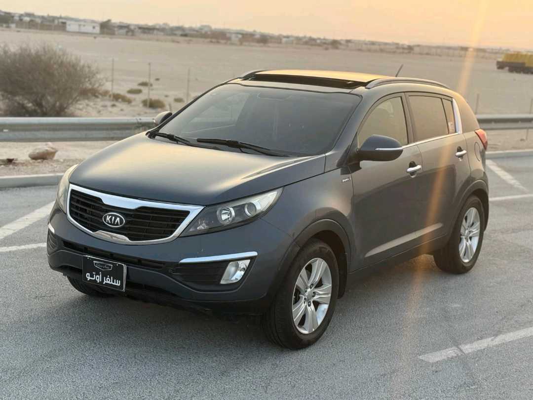 Car Image 2012 Kia SPORTAGE 