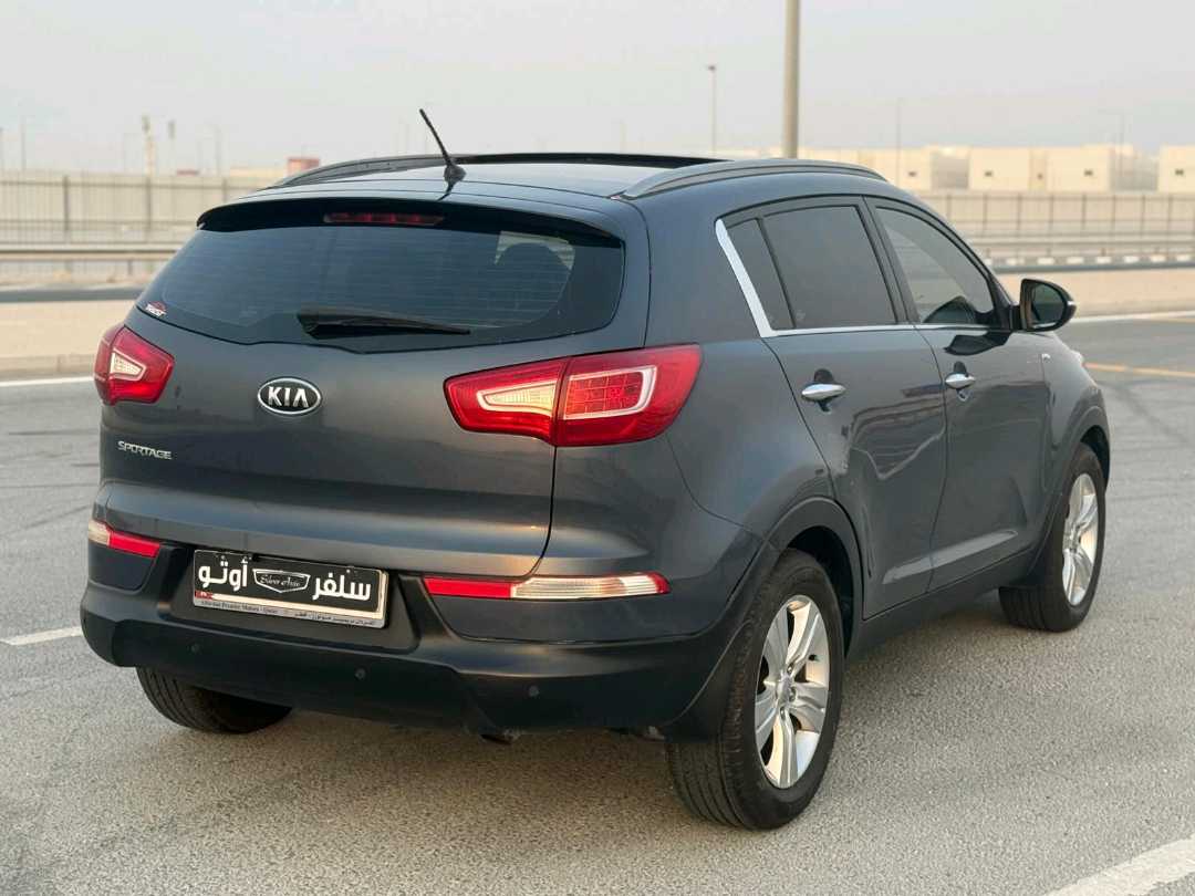 Car Image 2012 Kia SPORTAGE 