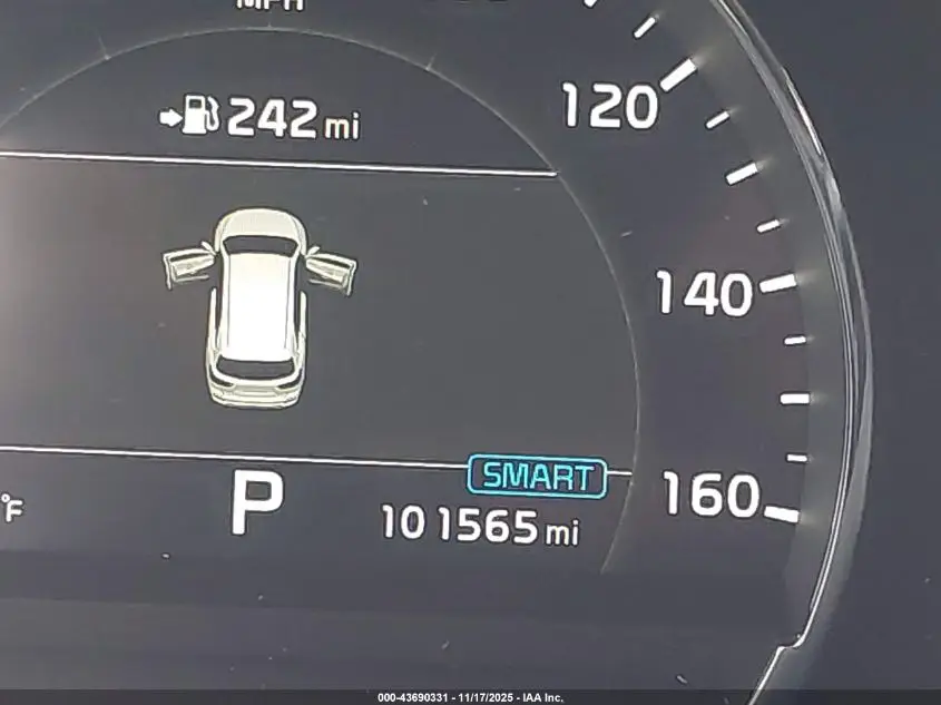 Car Image 2019 KIA SORENTO