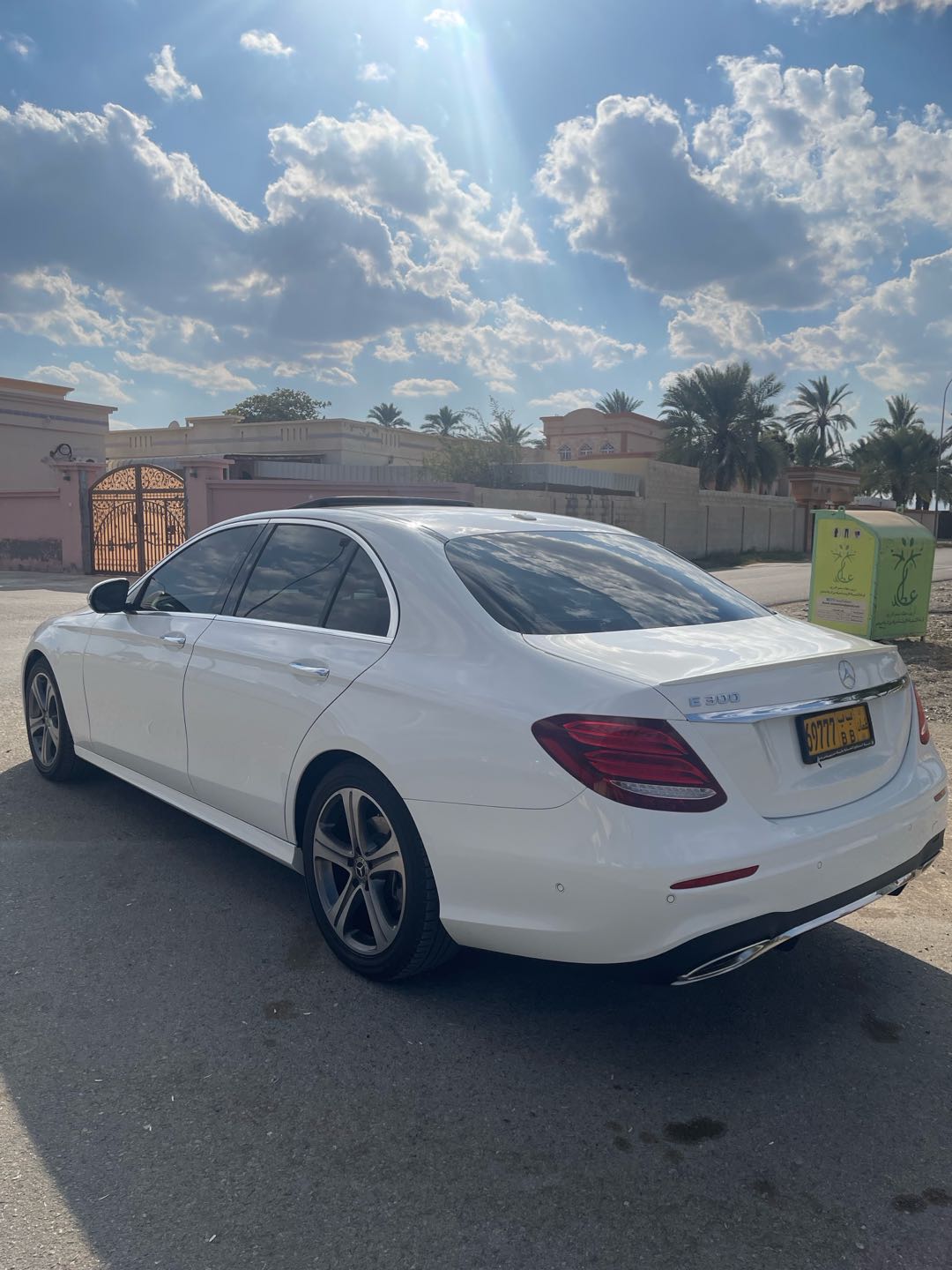 Car Image 2017 MERCEDES E Class 300