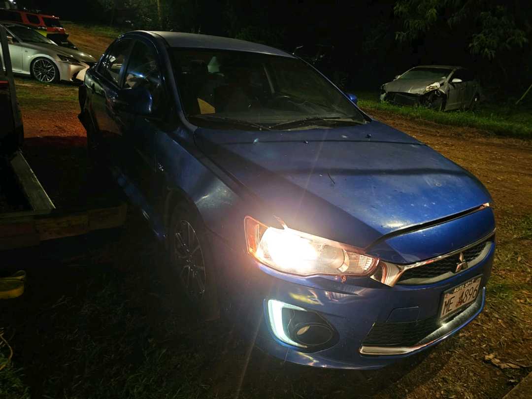 Car Image 2017 MITSUBISHI LANCER