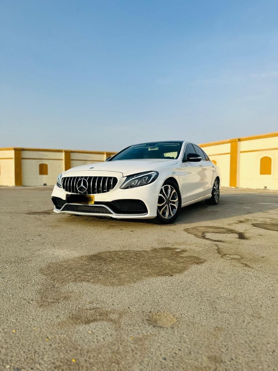 Car Image 2017 MERCEDES C Class 300