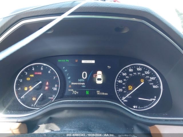 Car Image 2019 TOYOTA AVALON