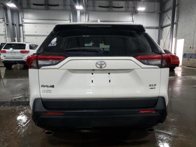 Car Image 2021 TOYOTA RAV4