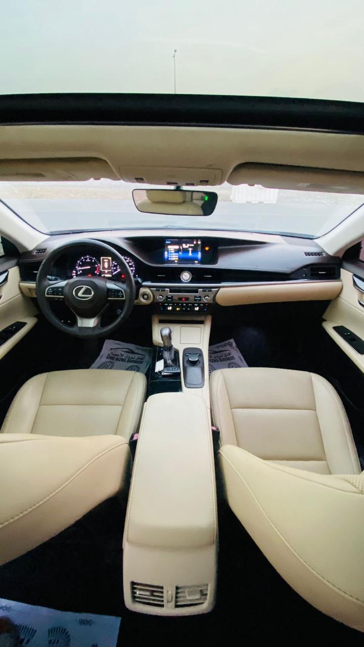 Car Image 2016 LEXUS ES 350