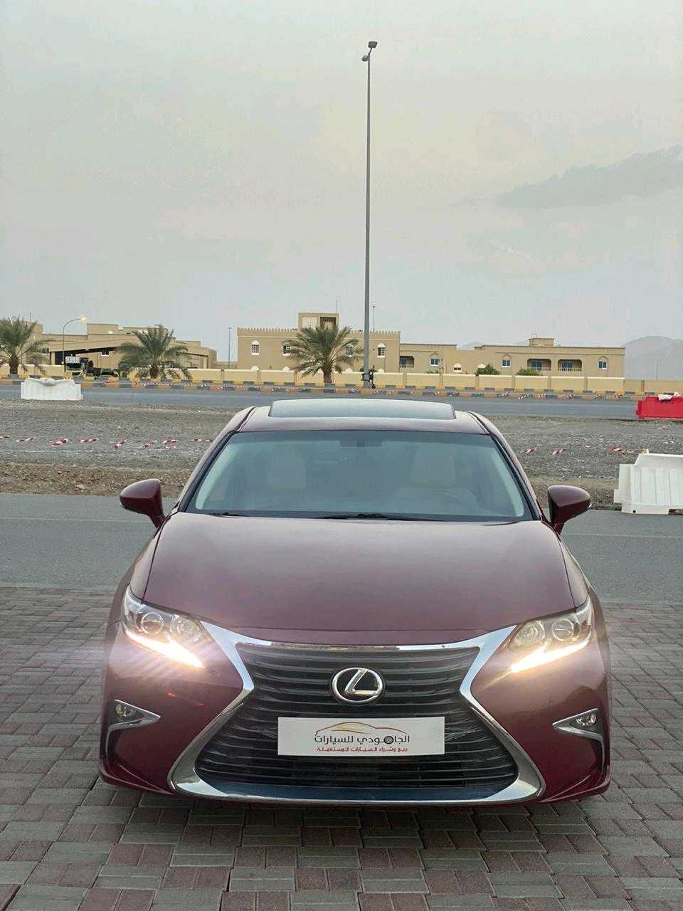 Car Image 2016 LEXUS ES 350
