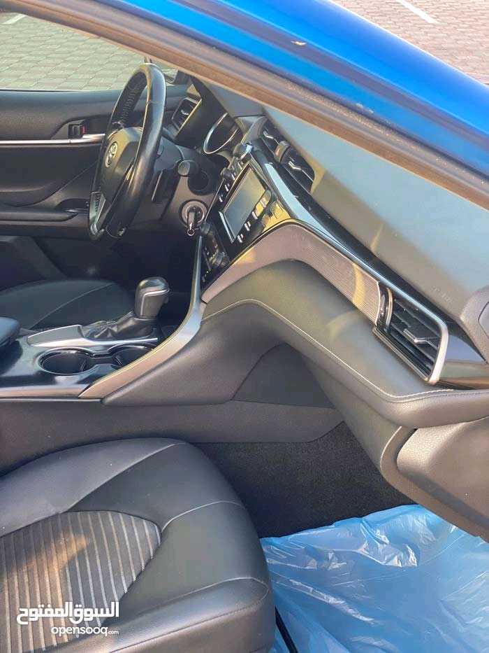 Car Image 2019 TOYOTA CAMRY SE