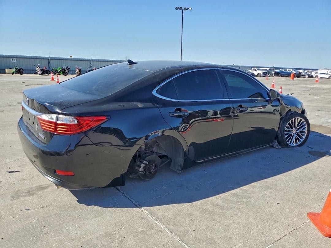 Car Image 2013 LEXUS ES