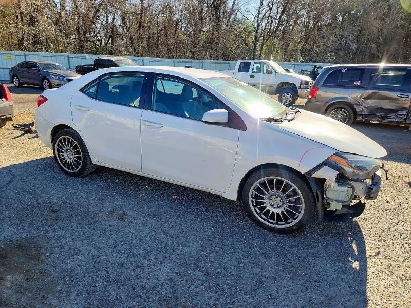 Car Image 2018 TOYOTA COROLLA