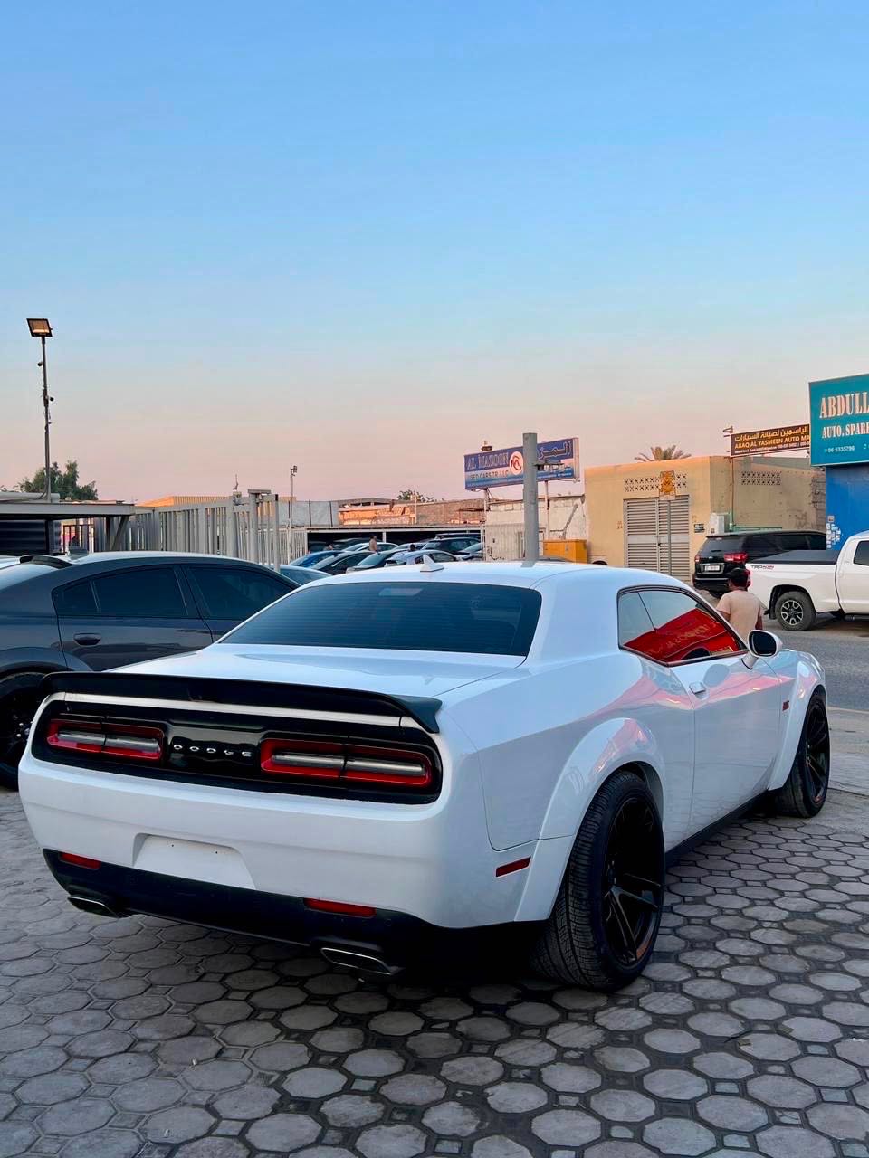 Car Image 2020 DODGE CHALLENGER