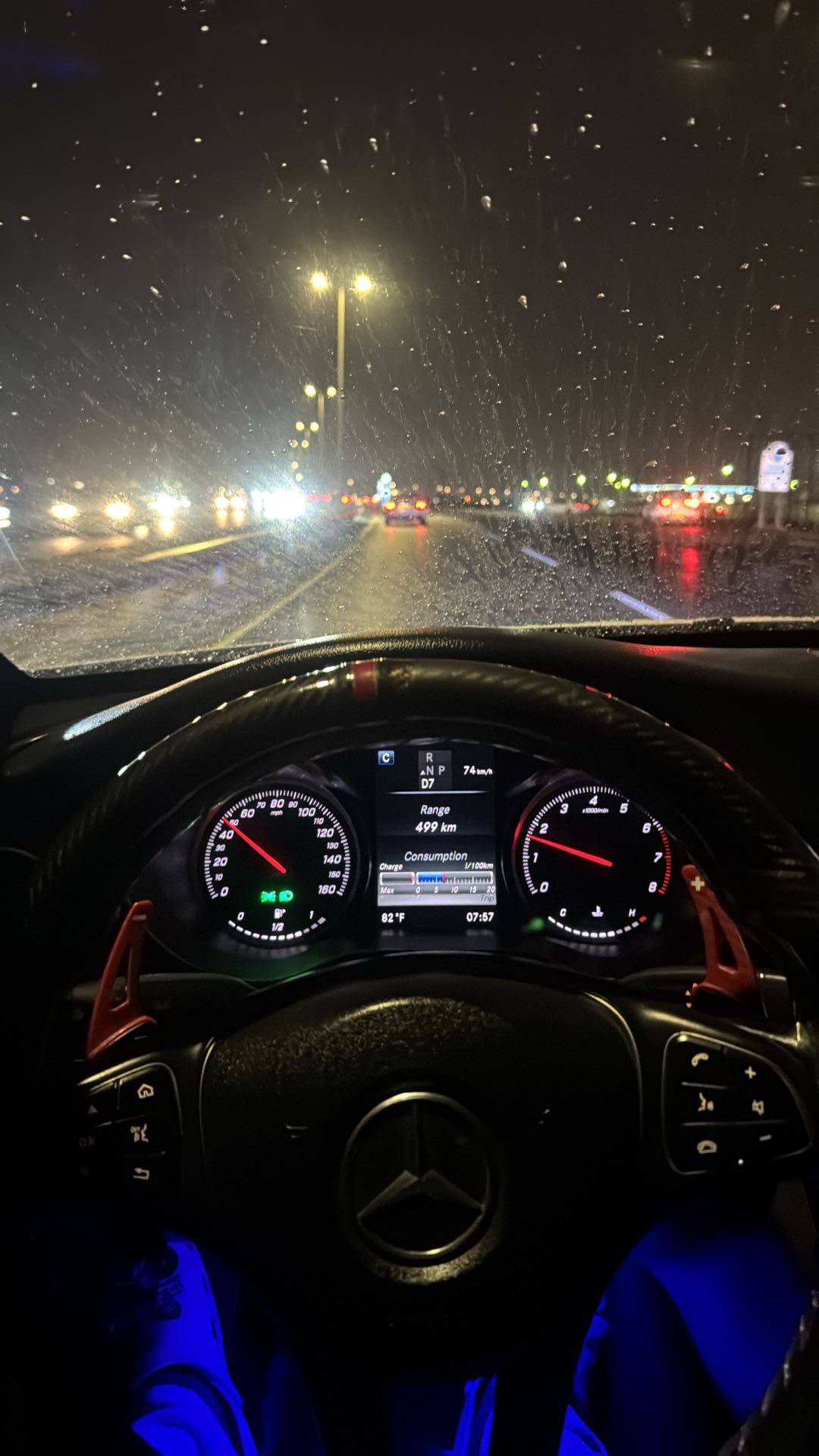 Car Image 2018 MERCEDES C Class 300