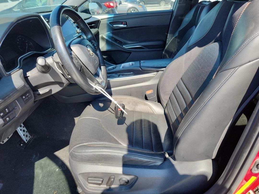 Car Image 2019 TOYOTA AVALON