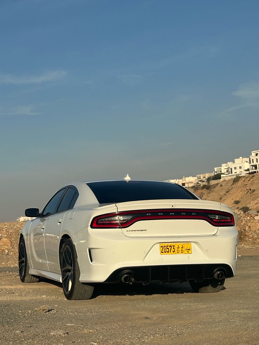 Car Image 2018 DODGE CHARGER GT