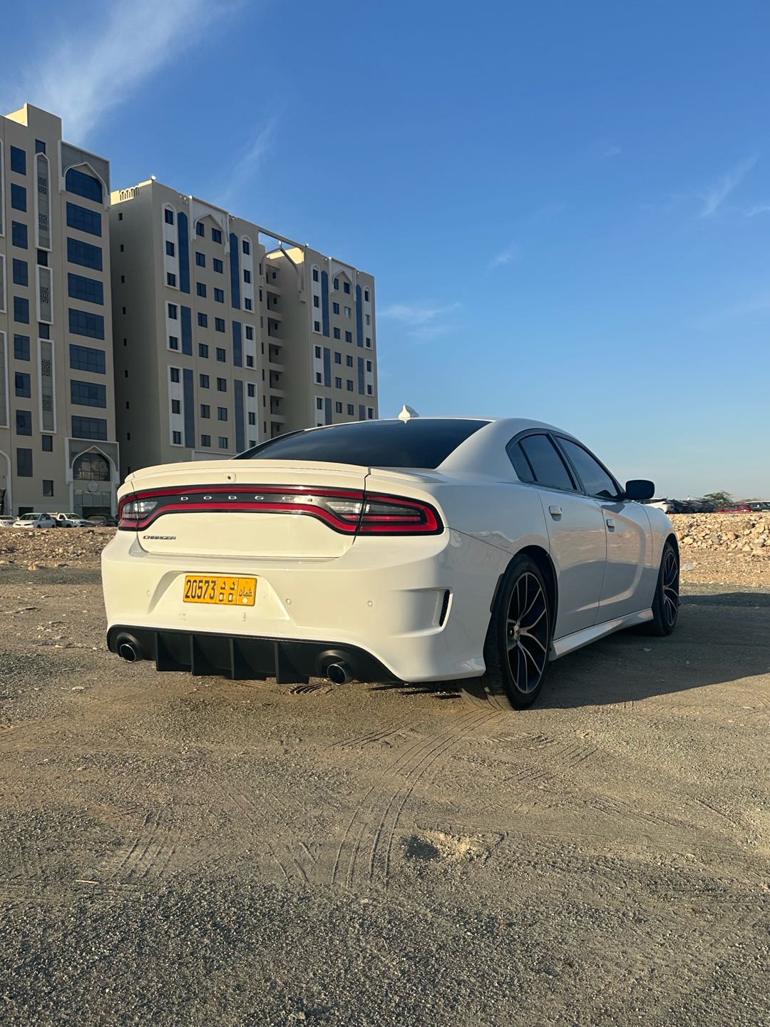 Car Image 2018 DODGE CHARGER GT