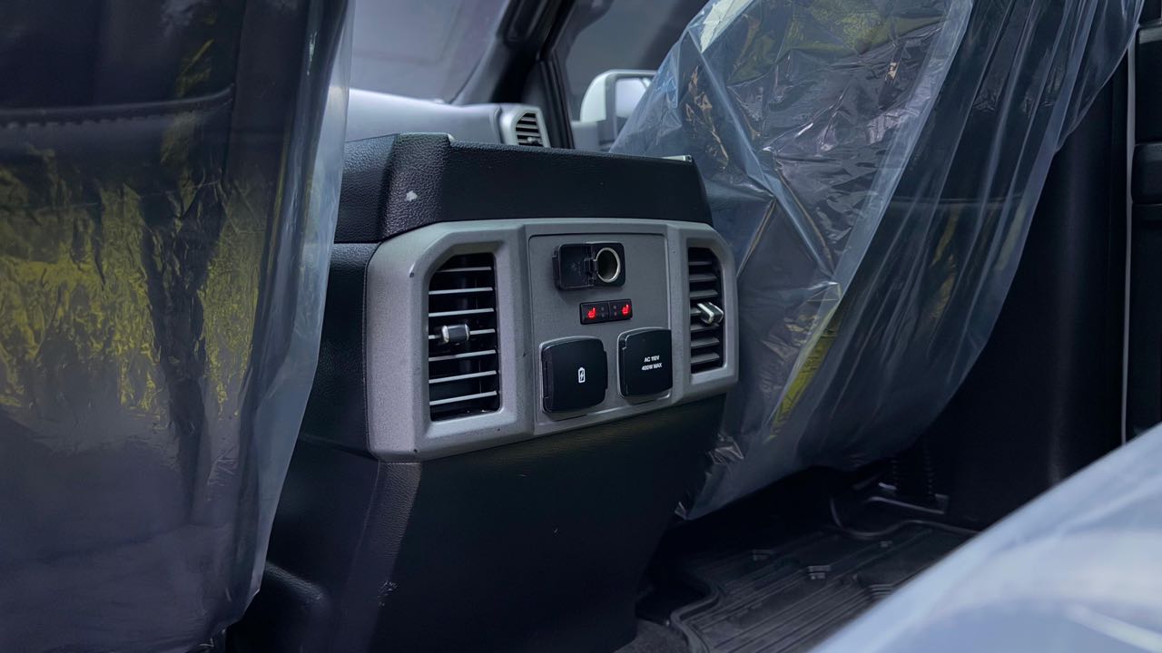 Car Image 2018 FORD RAPTOR
