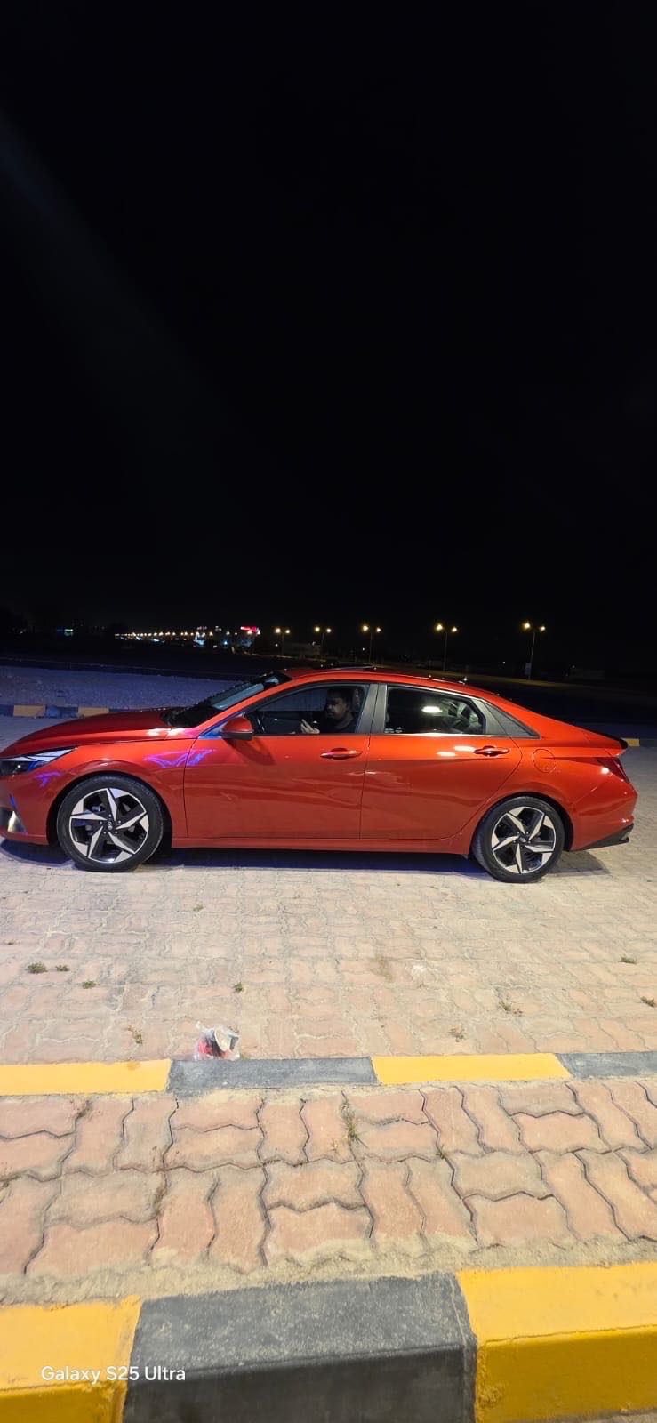 Car Image 2021 HYUNDAI ELANTRA LIMITED