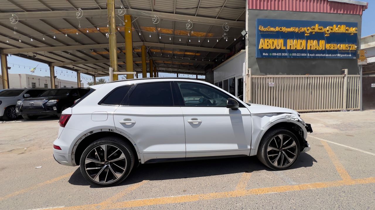 Car Image 2021 AUDI SQ5