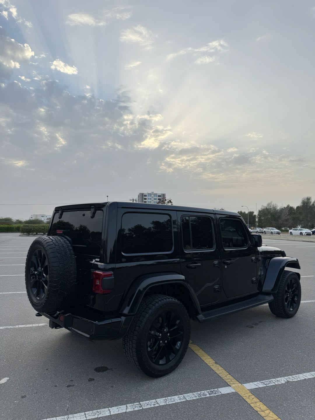 Car Image 2021 JEEP WRANGLER SAHARA