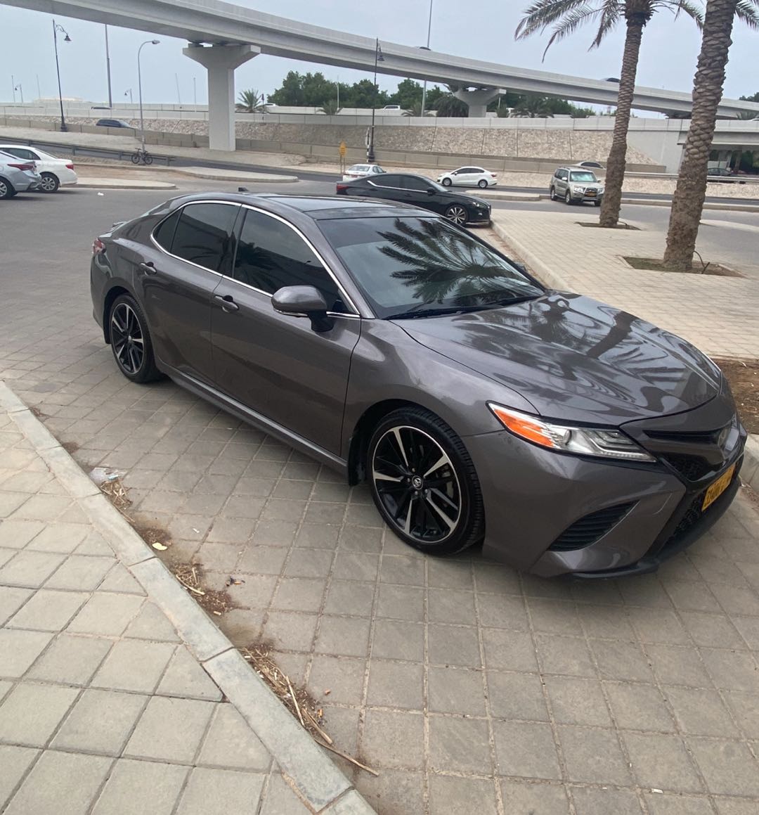 Car Image 2019 TOYOTA CAMRY XSE