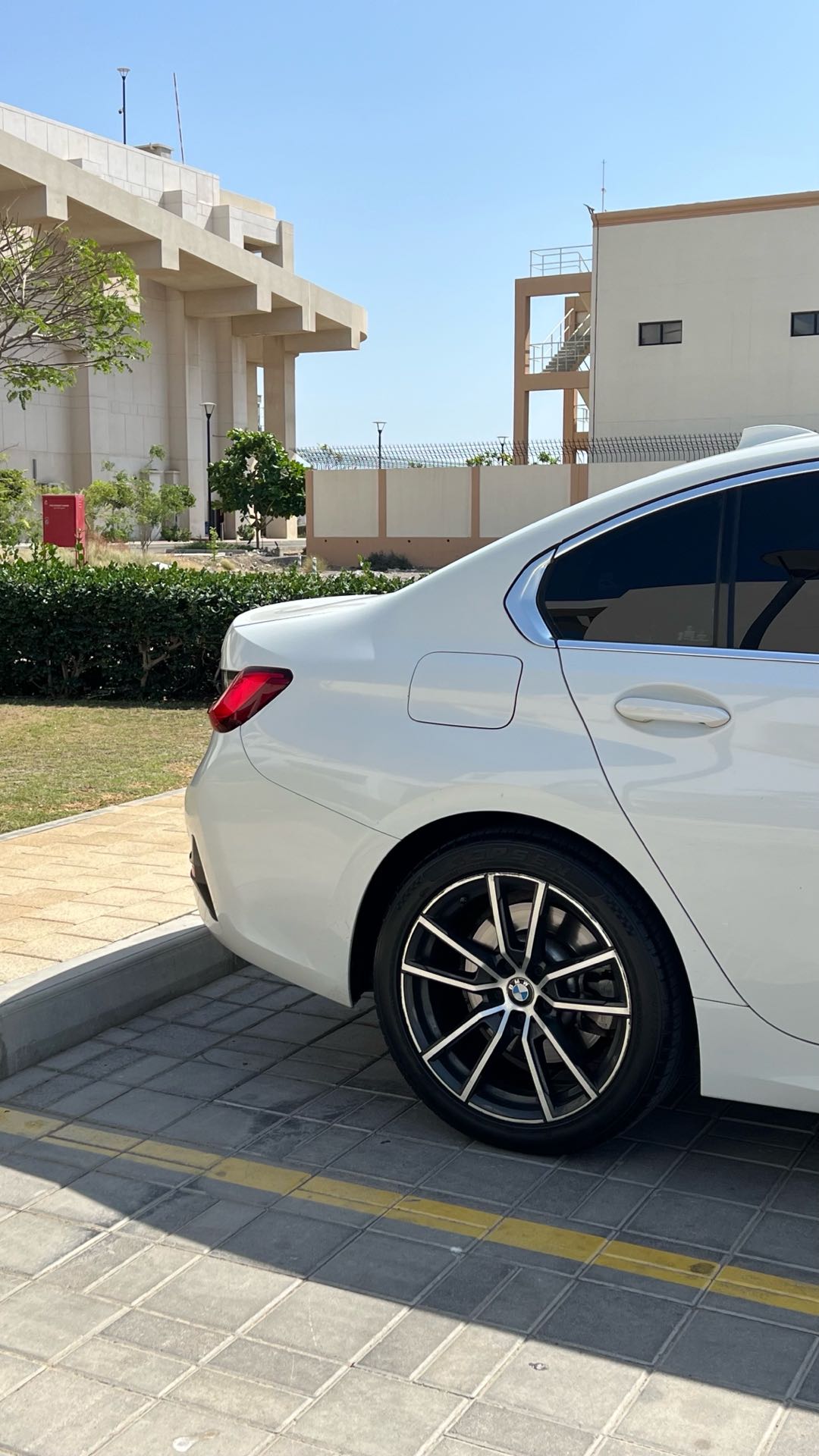 BMW 3 SERIES 2021